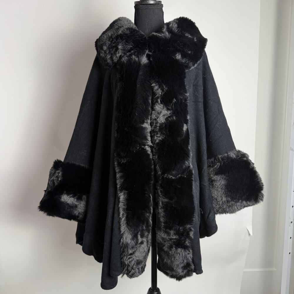 Old Hollywood Style Black Faux Fur Swing Coat - One Size